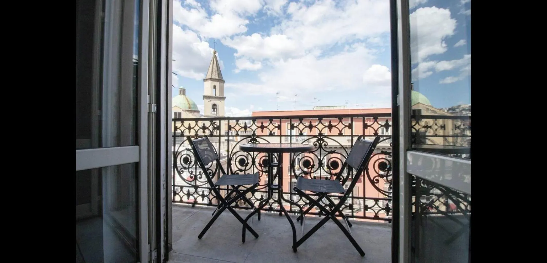 Naples Best Nest Apartamento