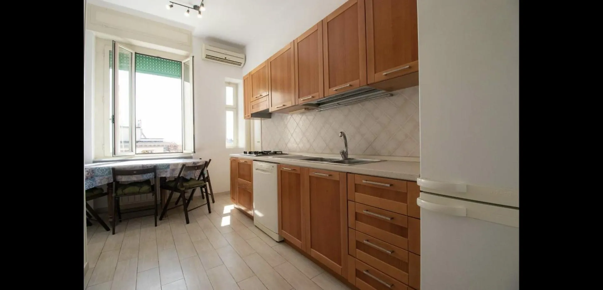 Naples Best Nest Apartment